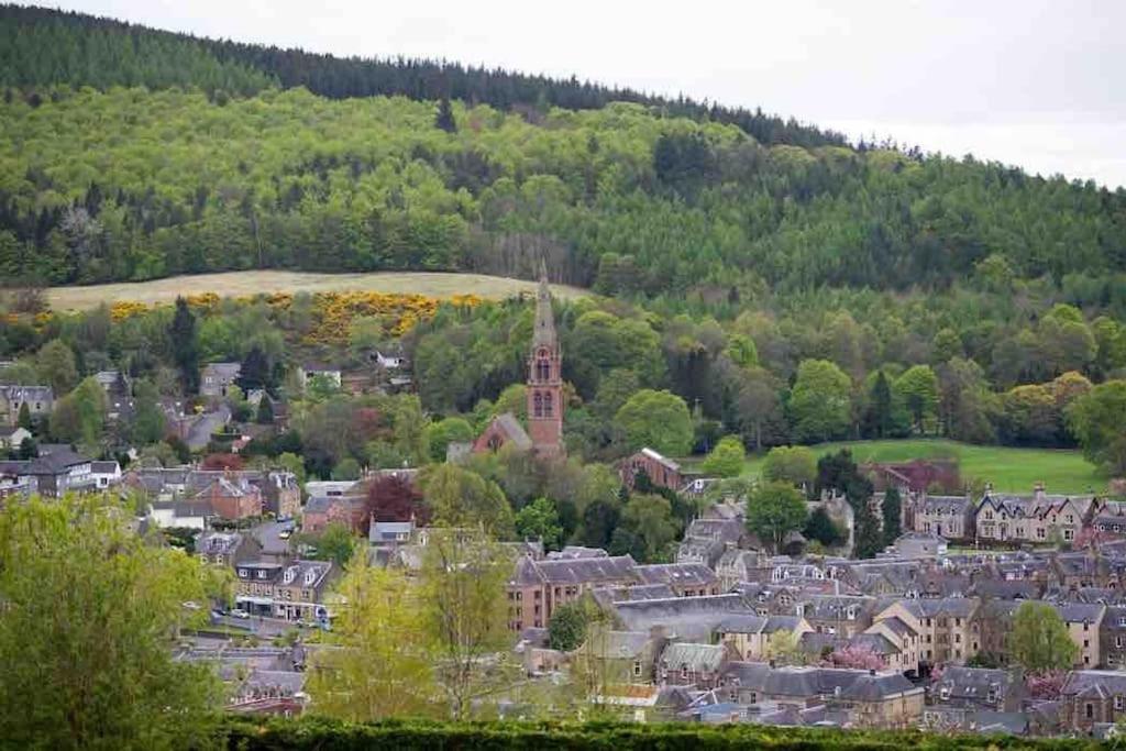 Cosy Authentic Flat In The Heart Of Galashiels Buitenkant foto